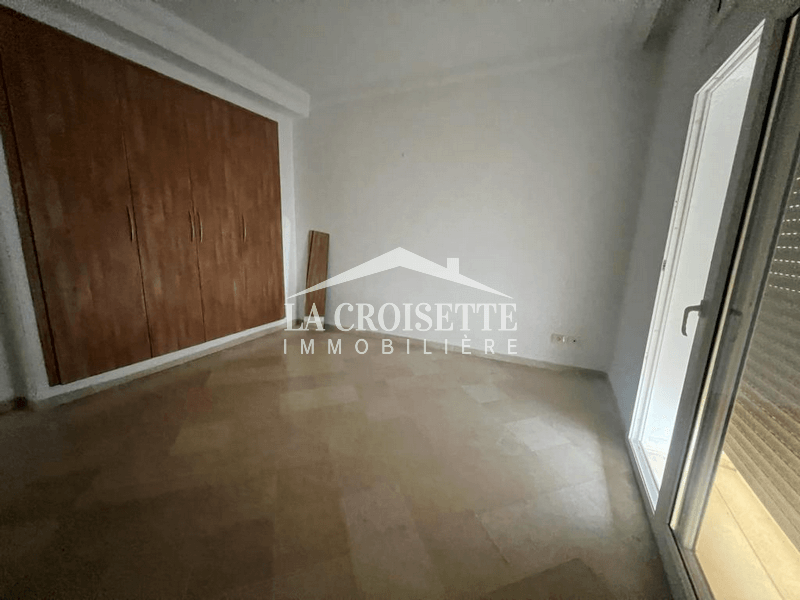 Etage de villa s+4 à Gammarth